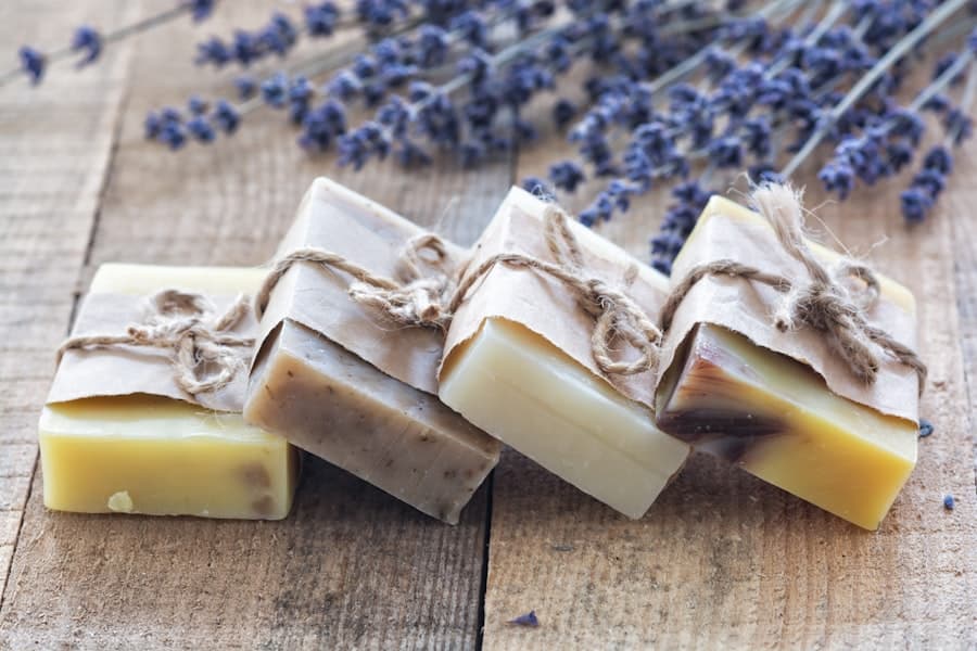 صابون طبيعي يدوي